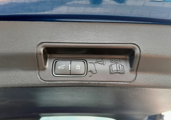 Ford Explorer cena 188000 przebieg: 55500, rok produkcji 2020 z Myślenice małe 301